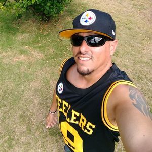 Meet your Posher, Nico